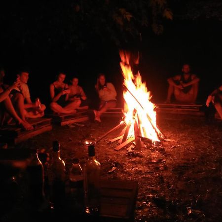 One More Night Hostel&Resort Sigiriya Exterior foto