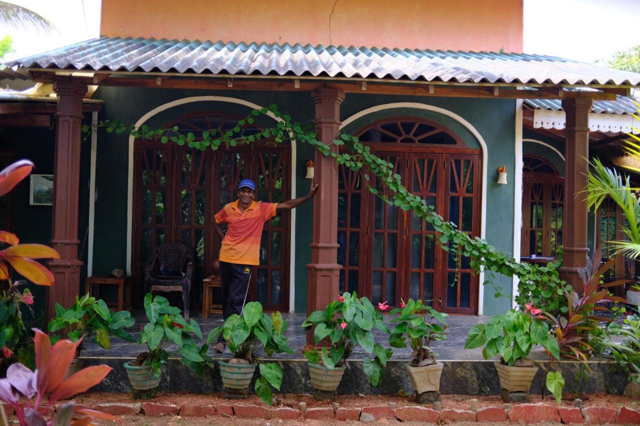 One More Night Hostel&Resort Sigiriya Exterior foto